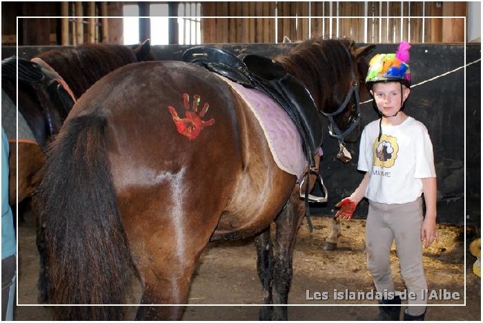 Préparation du spectacles équestre des enfants de 8 à 12 ans