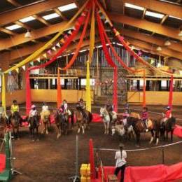 Les vacances à la ferme de nos cavaliers débutants Les vacances à la ferme de nos cavaliers débutants